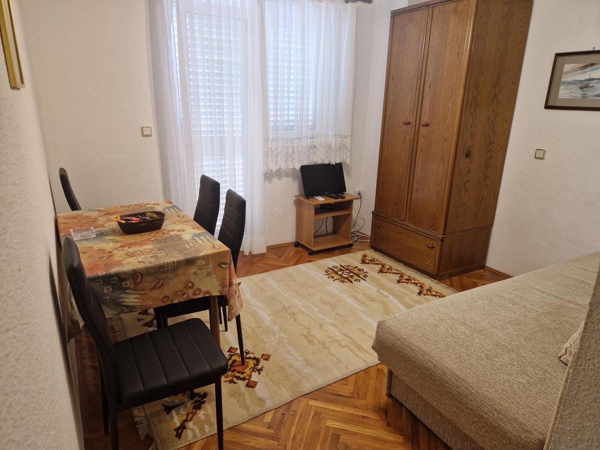 Apartments Vuksan Rab Town Exterior photo